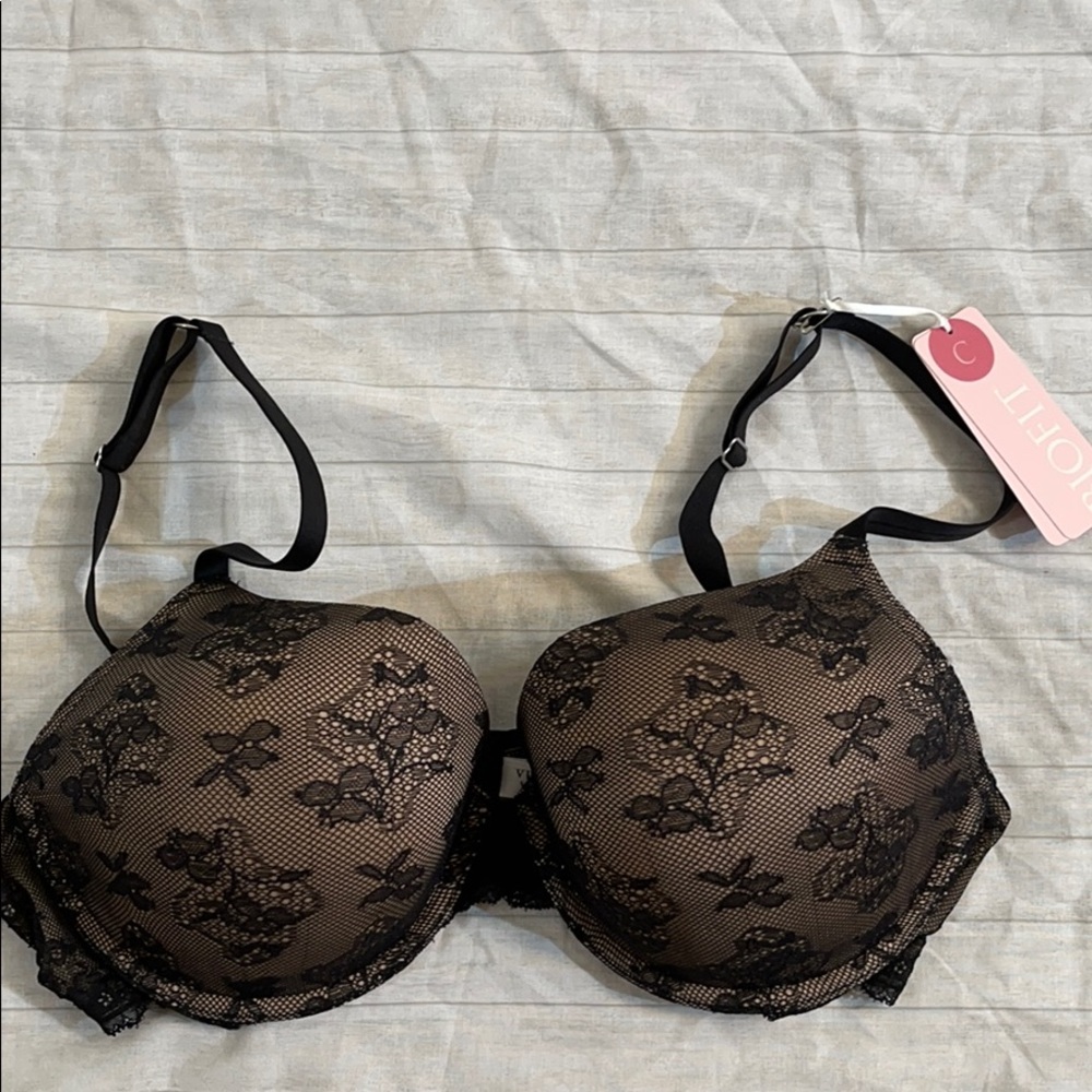 NWT Victoria Secret biofit bra 38C